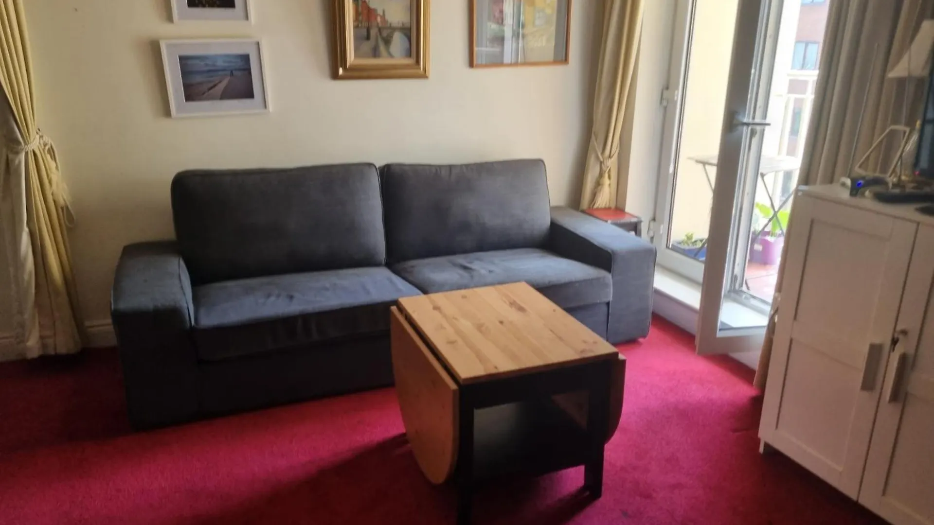 Love Lane Apartmet Dublin Ireland